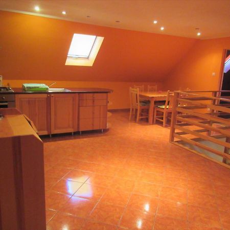 Menyhart Apartman Gyenesdiason 6 Fo Reszere Екстер'єр фото