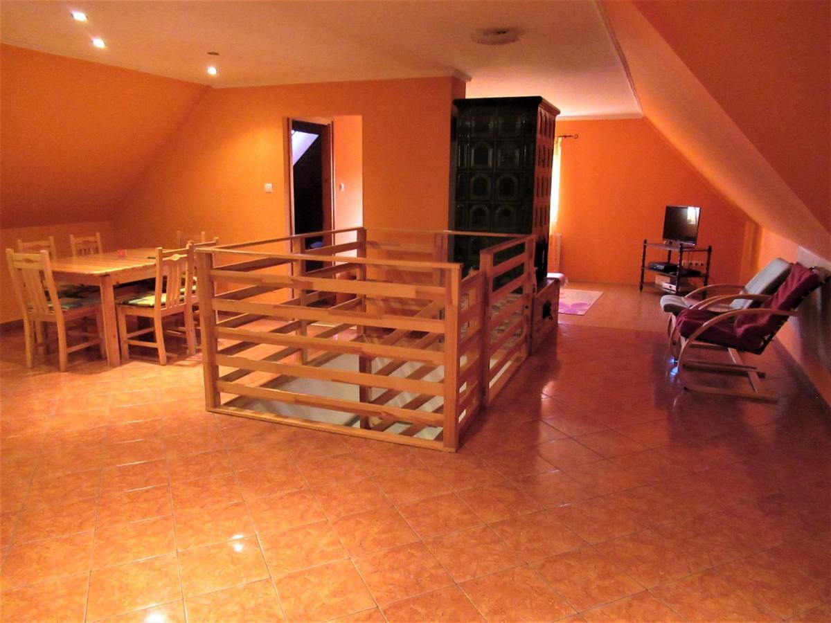 Menyhart Apartman Gyenesdiason 6 Fo Reszere Екстер'єр фото