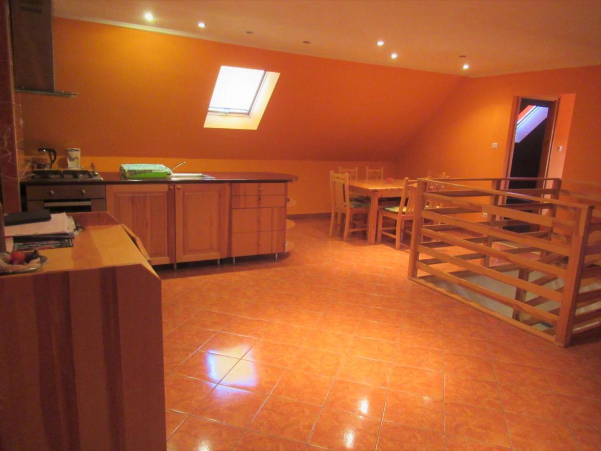 Menyhart Apartman Gyenesdiason 6 Fo Reszere Екстер'єр фото
